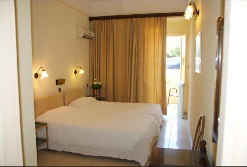 Galini Agia Marina (Aegina)