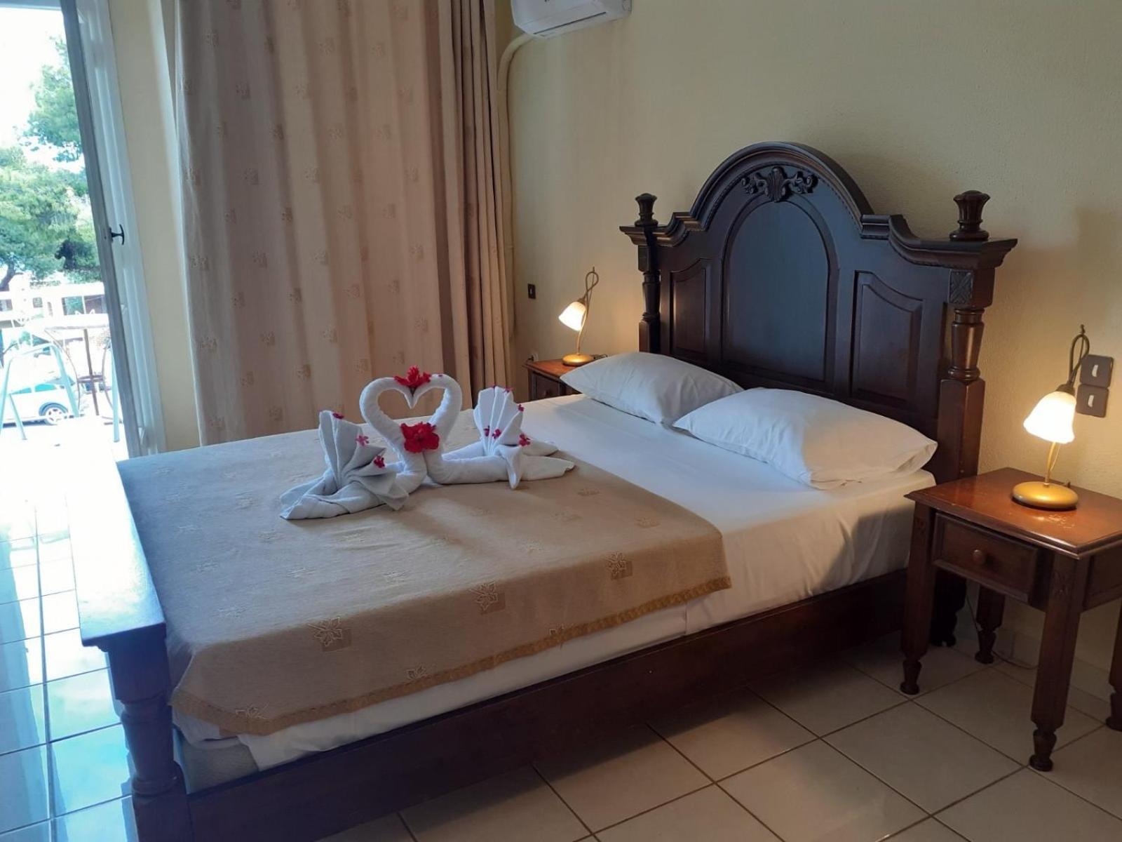 Galini 3* Agia Marina (Aegina)